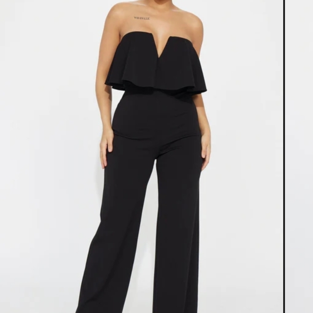VENUS Black Strapless Jumpsuit - Picture 3 of 4